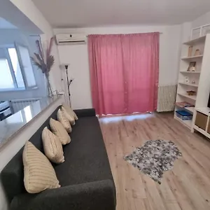 Victoria Apartment